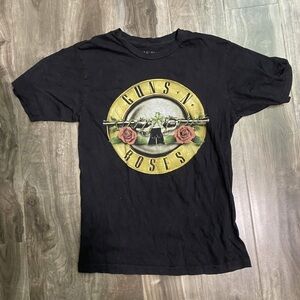Black Guns N' Roses Graphic T-Shirt